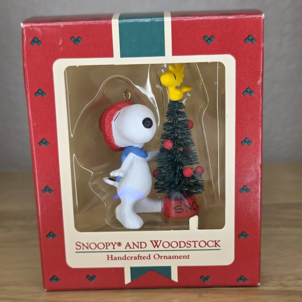 Snoopy and Woodstock‎ Christmas Tree Hallmark Ornament